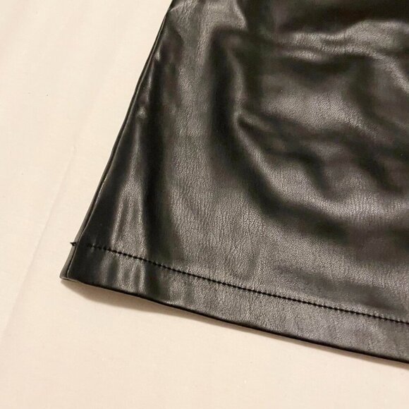 Noisy May Vegan Faux Leather Miniskirt Zip Closure Womens Size Small - Picture 15 of 16